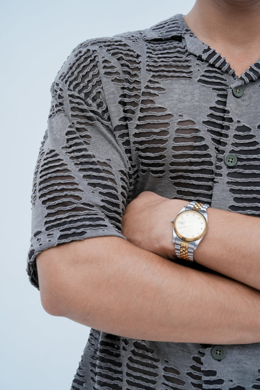 Fog Textured Shirt - sleeve texture detail