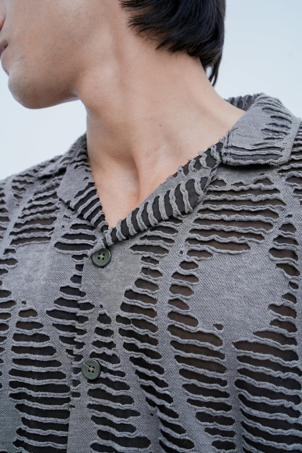 Fog Textured Shirt - neckline detail